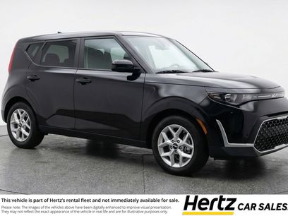 Used 2025 Kia Soul LX w/ LX Technology Package