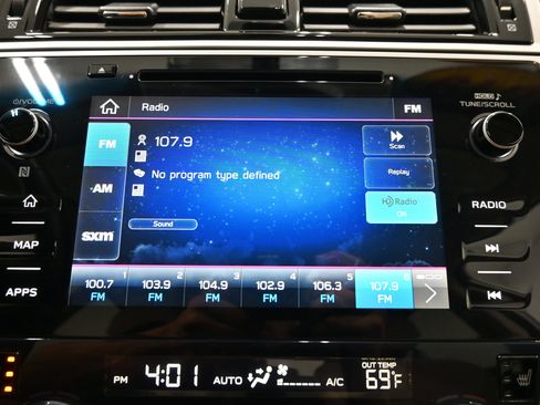 Used 2019 Subaru Outback 2.5i Premium AWD/4WD image 11