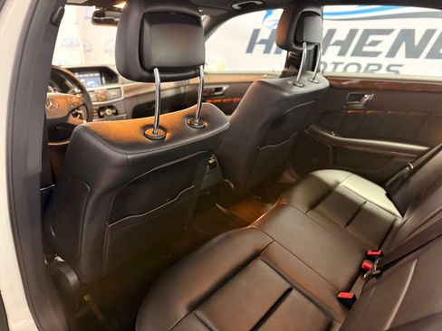 Used 2011 Mercedes-Benz E 350 4MATIC Sedan image 15