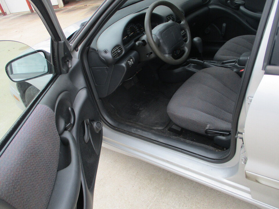 Used 2002 Pontiac Sunfire SE w/ Opt Pkg 1 FWD image 23
