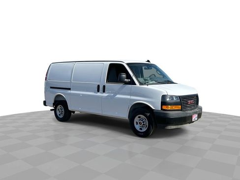 New 2025 GMC Savana 2500 w/ Driver Convenience Package image 2