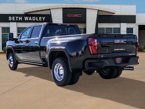 New 2026 GMC Sierra 3500 Denali w/ Denali Reserve Package image 5