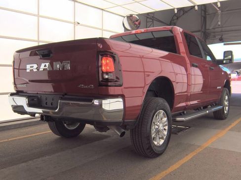 Used 2026 RAM 2500 Big Horn AWD/4WD image 6