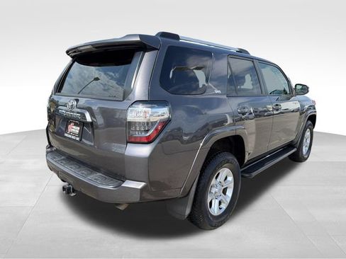 Used 2022 Toyota 4Runner SR5 Premium AWD/4WD image 7