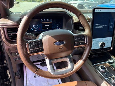 Used 2024 Ford Expedition Max King Ranch image 17