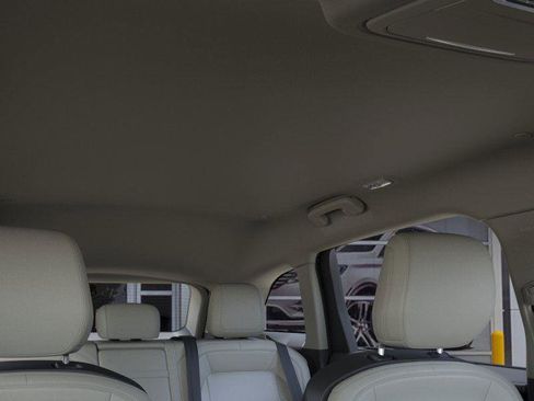 New 2026 Lincoln Nautilus Premier image 22