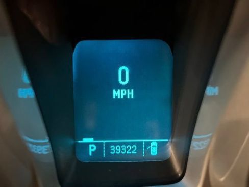 Used 2010 Chevrolet Camaro SS w/ RS Package RWD image 7
