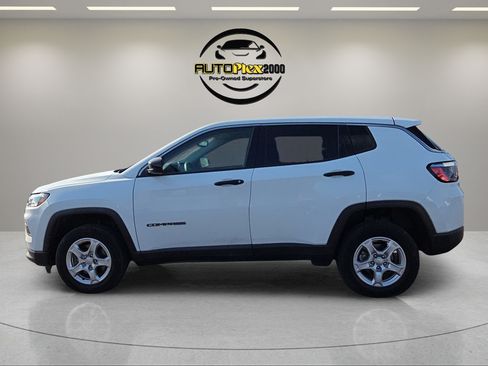 Used 2022 Jeep Compass Sport AWD/4WD image 4