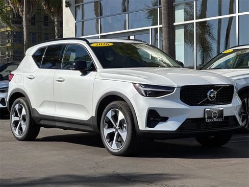 New 2026 Volvo XC40 B5 Plus w/ Protection Package Premier image 7