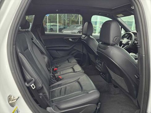 Used 2025 Audi Q7 3.0T Premium Plus w/ Premium Plus Package image 13