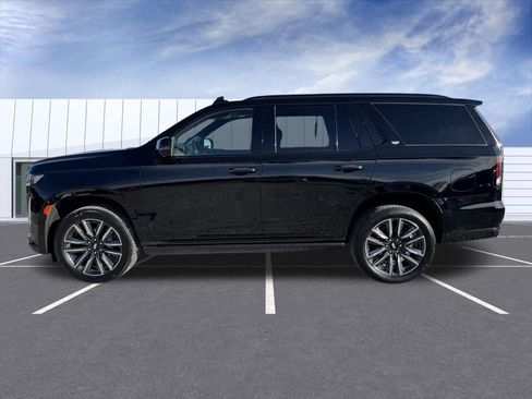 Certified 2024 Cadillac Escalade Sport Platinum w/ LPO, Floor Liner Package image 5