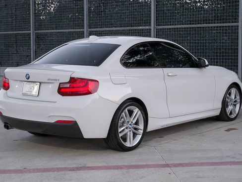 Used 2016 BMW 228i Coupe image 7