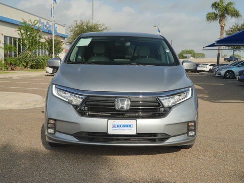 Used 2024 Honda Odyssey EX-L image 2