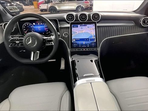 Used 2026 Mercedes-Benz GLC 300 4MATIC image 13
