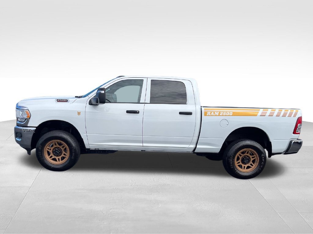 Used 2024 RAM 2500 Tradesman w/ Chrome Appearance Group AWD/4WD image 2