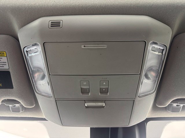 Used 2019 Toyota Sequoia SR5 AWD/4WD image 15
