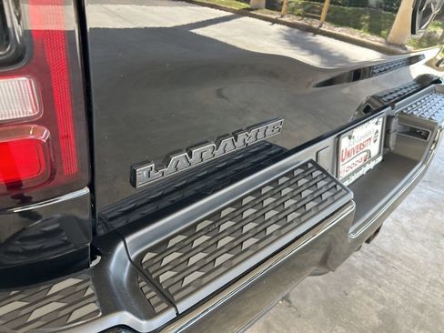 Used 2022 RAM 3500 Laramie w/ Max Tow Package image 18