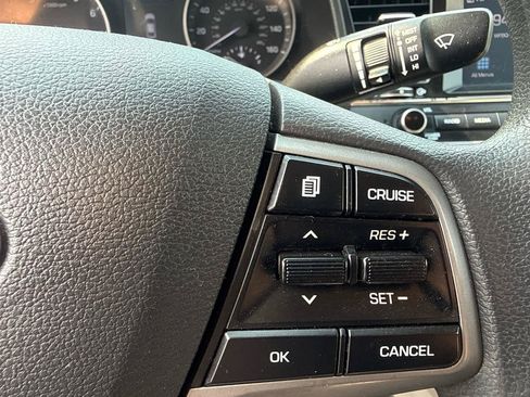 Used 2018 Hyundai Elantra SEL FWD image 15