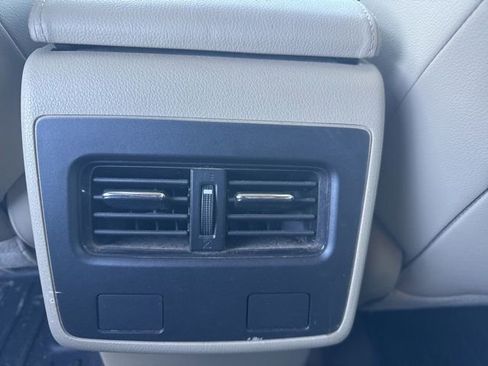 Used 2017 Acura RDX AWD image 11