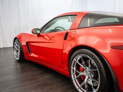 Used 2007 Chevrolet Corvette Z06 w/ Preferred Equipment Group image 26