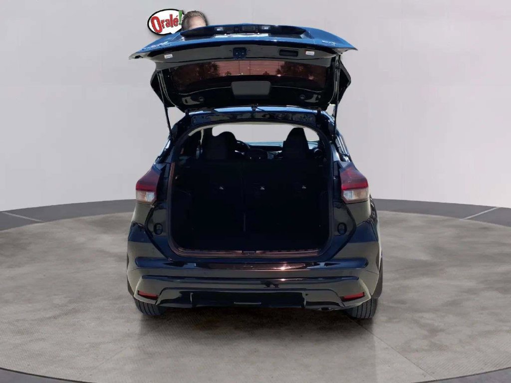 Certified 2024 Nissan Kicks SR FWD image 18