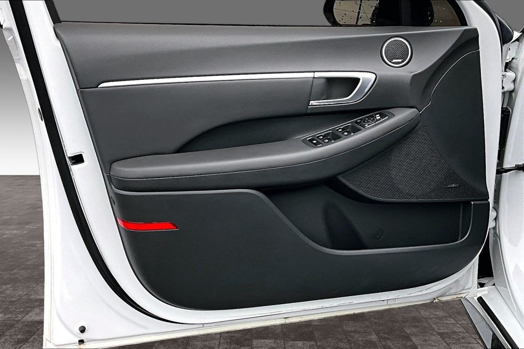 Used 2023 Hyundai Sonata SEL Plus w/ Cargo Package FWD image 12