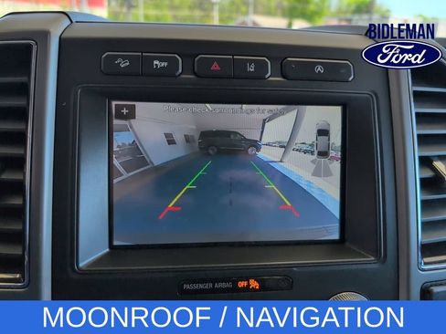 Used 2019 Ford Expedition XLT w/ Equipment Group 202A AWD/4WD image 19