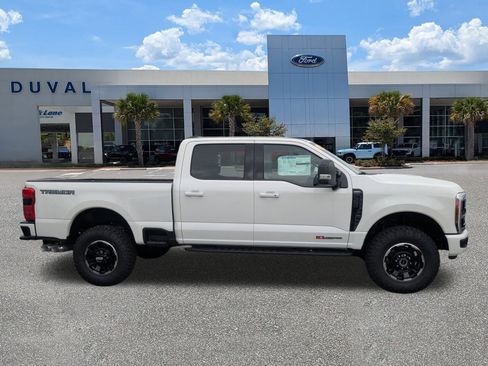 New 2025 Ford F350 Lariat w/ Lariat Ultimate Package image 3