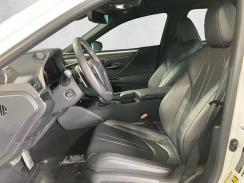 Used 2020 Lexus ES 350 F Sport w/ Accessory Package FWD image 16