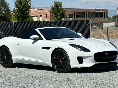 Used 2020 Jaguar F-TYPE Convertible RWD image 8