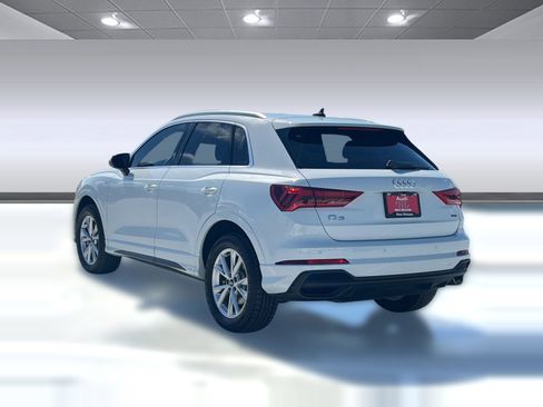 Certified 2025 Audi Q3 2.0T Premium Plus w/ Premium Plus Package image 3