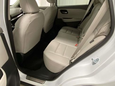 New 2026 Nissan Rogue SV FWD image 9