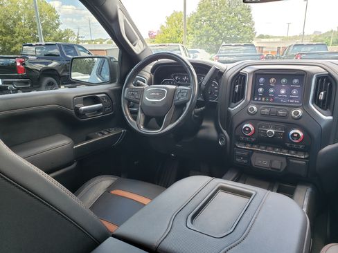 Used 2021 GMC Sierra 1500 AT4 w/ AT4 Value Package AWD/4WD image 35