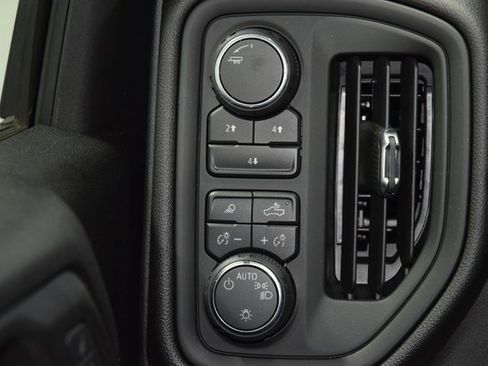 Used 2024 Chevrolet Silverado 3500 W/T image 35