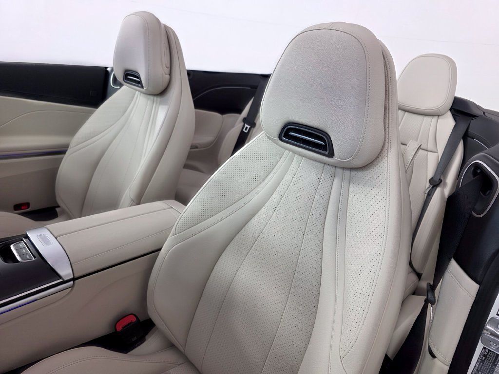 New 2027 Mercedes-Benz CLE 300 4MATIC Cabriolet image 8