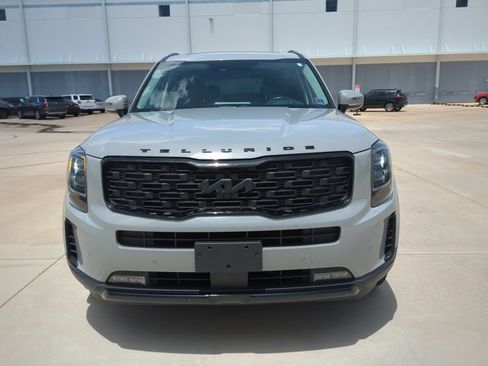 Used 2022 Kia Telluride SX w/ SX Prestige Package AWD/4WD image 2