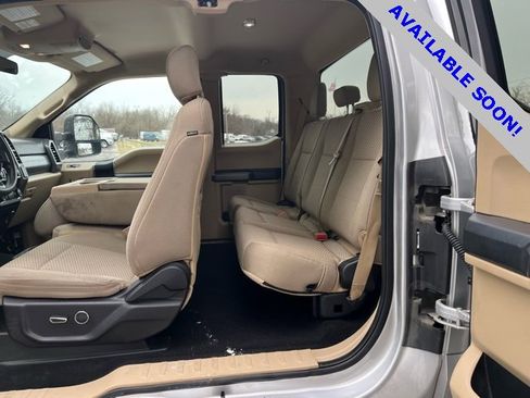 Used 2019 Ford F250 XLT w/ XLT Value Package image 12