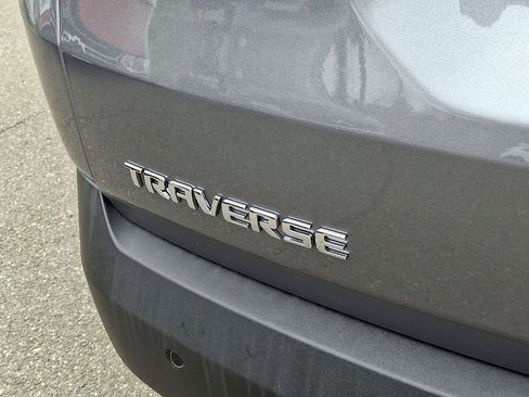 Certified 2019 Chevrolet Traverse LT FWD image 24