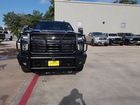 Used 2023 Chevrolet Silverado 2500 LTZ w/ LTZ Premium Texas Edition AWD/4WD image 3