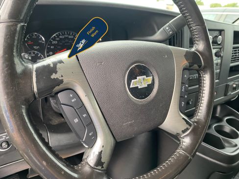 Used 2017 Chevrolet Express 2500 LS RWD image 30