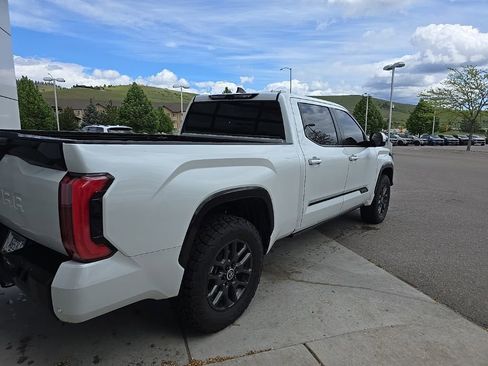 Used 2024 Toyota Tundra Platinum AWD/4WD image 6