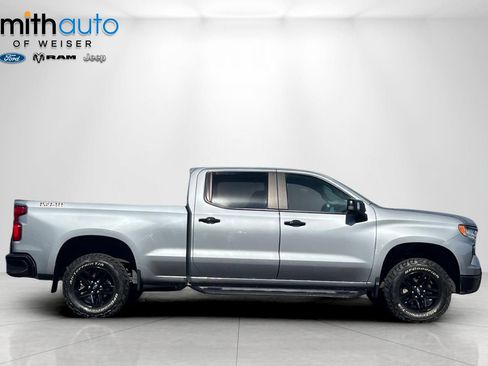 Used 2023 Chevrolet Silverado 1500 LT Trail Boss w/ LT Trail Boss Premium Package AWD/4WD image 3