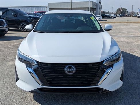 Used 2024 Nissan Sentra S w/ Lighting Package image 8