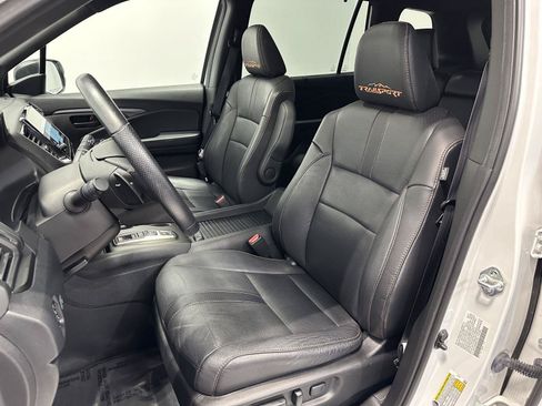 Certified 2023 Honda Passport TrailSport image 12
