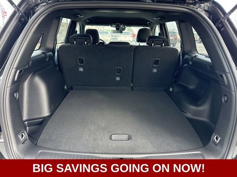 New 2025 Jeep Grand Cherokee Laredo image 42