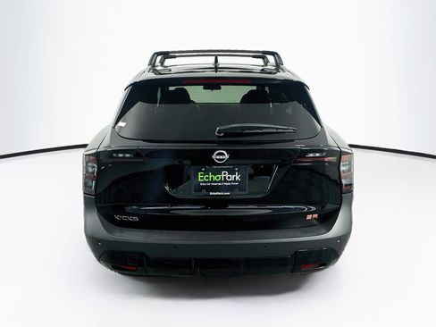 Used 2025 Nissan Kicks SR FWD image 7