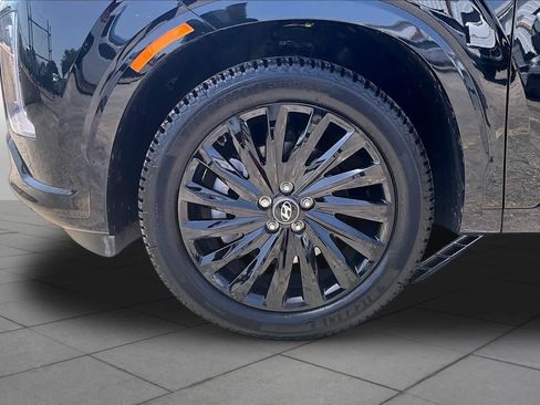 Used 2025 Hyundai Palisade Calligraphy AWD/4WD image 13