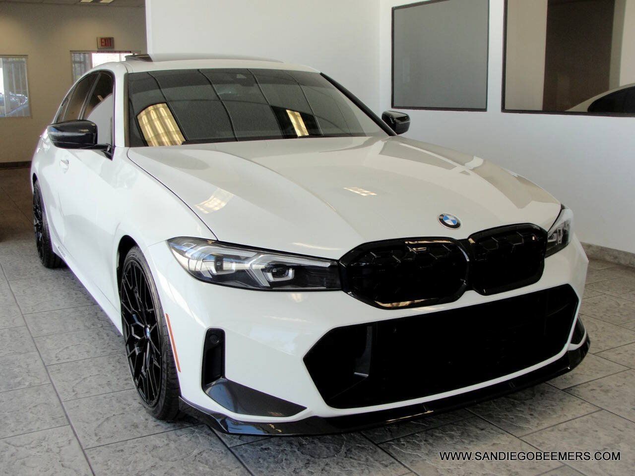 Used 2023 BMW 330i Sedan w/ M Sport Package RWD image 44
