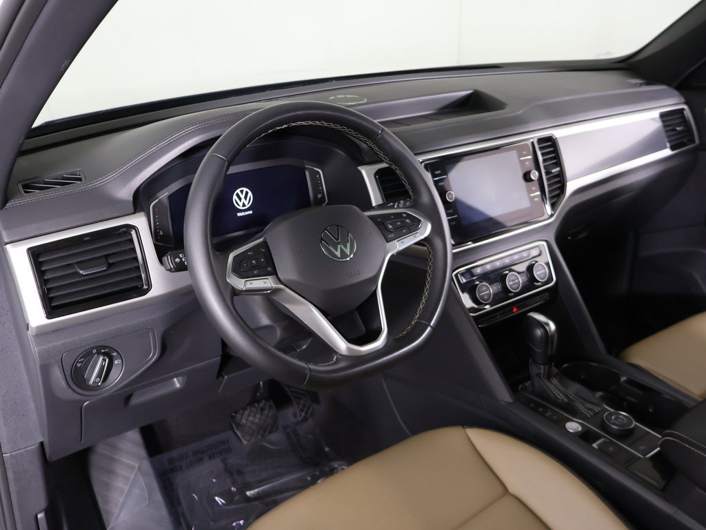 Used 2023 Volkswagen Atlas Cross Sport SEL AWD/4WD image 31