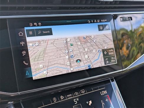 Used 2025 Audi Q7 2.0T Premium Plus w/ Premium Plus Package image 24